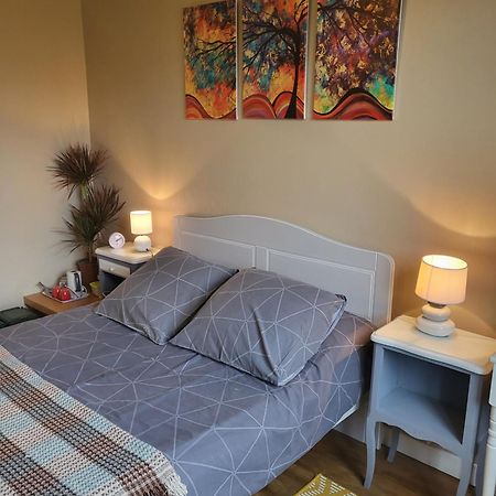 Chambre D'Hote Woody Chef-Boutonne Bagian luar foto